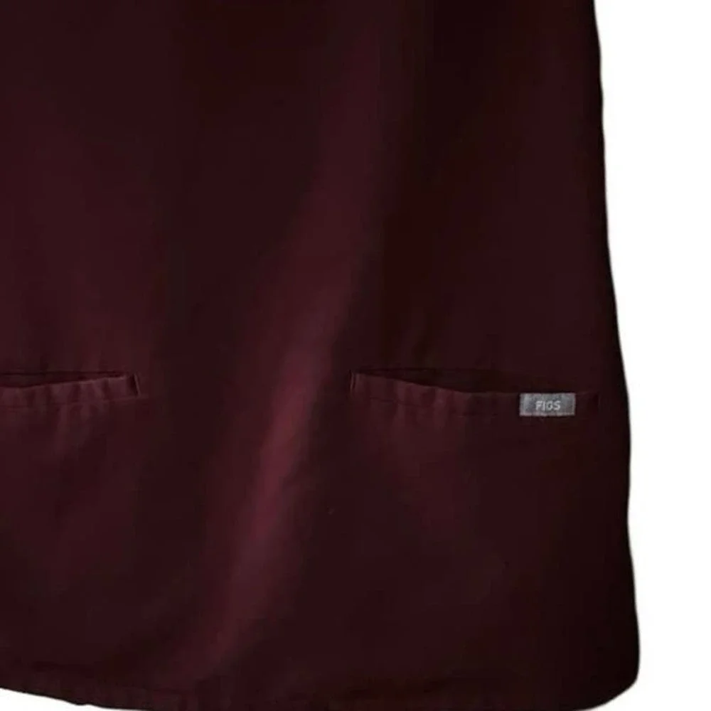 Figs Scrub Top Women's S Small Technical Collection maroon pockets